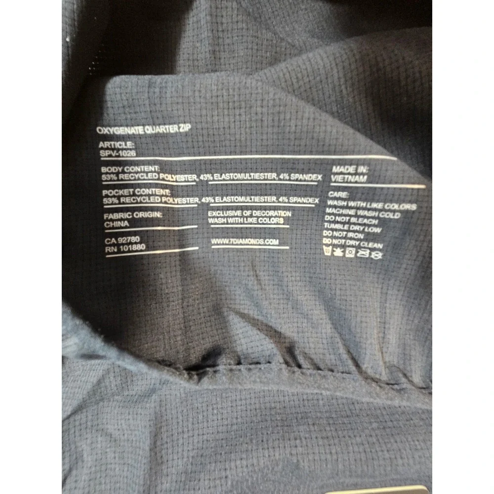7Diamonds Oxygenate Quarter Zip Pullover Mens Large Navy Blue SPV-1026‎ NWT